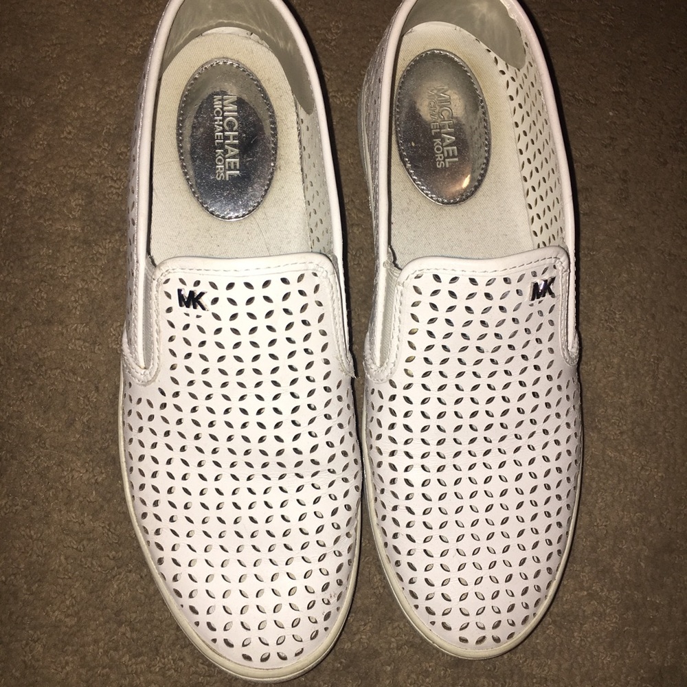 Michael Kors slip-on sneaker!